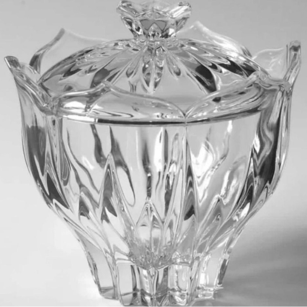 Gorham Crystal Candy Dish. Brand New without box. Excellent Condition